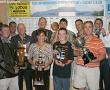  Spelers van die Soutpansberg Gholfklub is Saterdag, 2 Desember, met trofeë beloon tydens die klub se jaarlikse prysuitdelingsfunksie. Voor, van links na regs, is klubkaptein Pieter Senekal, Dot van der Westhuizen (Vrouespeler van die Jaar en pare wenner), Clinton van der Walt (Rookie van die Jaar) en Siko Erasmus (Elcectic-trofee). Agter is Eddie Anderson (beste vordering), Pierre Grobler (trofee vir uitklop individuele wenner), Steve Krügel (mees toegewyde speler), Maarten Venter (Stirrer van die Jaar), Trevor Victor (Manspeler van die Jaar) en Kobus Barkhuizen jnr. (Ambassadeur van die Jaar).