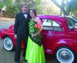 <p>Monique Rademeyer van Ho&euml;rskool Louis Trichardt het haar opregte dank uitgespreek teenoor al die mense wat haar matriekafskeid &lsquo;n onvergeetlike gebeurtenis gemaak het, hier te sien saam met haar metgesel, Devonn Thompson.</p>
