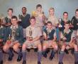 <p>Rugbyspelers van Laerskool Louis Trichardt is beloon vir hul harde werk en prestasies die afgelope jaar tydens die skool se sport prysuitdeling op 28 Oktober. Voor, van links na regs, is Nsuku Baloyi (Rugbyspeler van die Jaar en beste eerstespan agterspeler), Roy Stewart (beste eerstespan rugbyspeler en beste eerstespan voorspeler), Carel Lourens (beste vordering in rugby: eerstespan), Eugene van den Heever (beste rugbyspeler: tweedespan), Alexander Gird (beste agterspeler: tweedespan) en Eugene van Wyk (beste voorspeler: tweedespan). Agter is Rotondwa Sadiki (beste rugbyspeler: derdespan), Koben Hofmeyr (beste agterspeler: derdespan), Davhana Ravele (beste voorspeler: derdespan), Dewald van Graan (beste rugbyspeler en beste voorspeler O/11), Conrad Fourie (beste agterspeler O/11), Philip Ludick (beste rugbyspeler en beste agterspeler O/10) en TJ Pieterse (beste voorspeler: O/10).</p>

