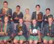 <p>Hokkiespelers is beloon vir hul goeie prestasies tydens Laerskool Louis Trichardt se sport prysuitdeling op 28 Oktober. Voor, van links na regs, is Alida du Preez (beste eerstespan hokkiespeler: meisie), Karla van Zyl (beste tweedespan hokkiespeler: meisie), Danica Knoetze (beste O/11 hokkiespeler: meisie) en Bernice Meiring (beste vordering, eerstespan: meisie). Agter is Roy Stewart (beste eerstespan hokkiespeler: seun), Dylan Mellors (beste tweedespan hokkiespeler: seun), Conrad Fourie (beste O/11 hokkiespeler: seun), Franco Knoetze (beste vordering, eerstespan seun) en Gerhardus Fourie (beste eerstespan opkomende speler: seun).</p>
