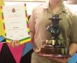 <p>Nardus Erasmus het tydens Laerskool Levubu se jaarlikse prysuitdeling weggestap met die Paul Kruger-trofee vir prestasies op kulturele gebied. Foto verskaf.</p>
