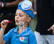 <p>The relay team of Borrels Primary School drew inspiration from their school&rsquo;s name for their Cansa Relay for Life theme. During the first round, the whole school blew bubbles.</p>
