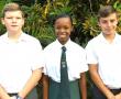 <p>Ho&euml;rskool Eric Louw in Musina het na afloop van die eerste skoolkwartaal op 12 April hul akademiese A-spanne aangekondig. Die kinders wat in die spanne opgeneem word, word gekies op grond van hulle akademiese prestasie en gemiddeld. Afgeneem is die Graad 8 A-span. Van links na regs staan Luan Esterhuizen (84% top&shy;presteerder), Lethabo Moloto (80%) en Pieter Uys (82%).<em> Foto verskaf</em>.</p>
